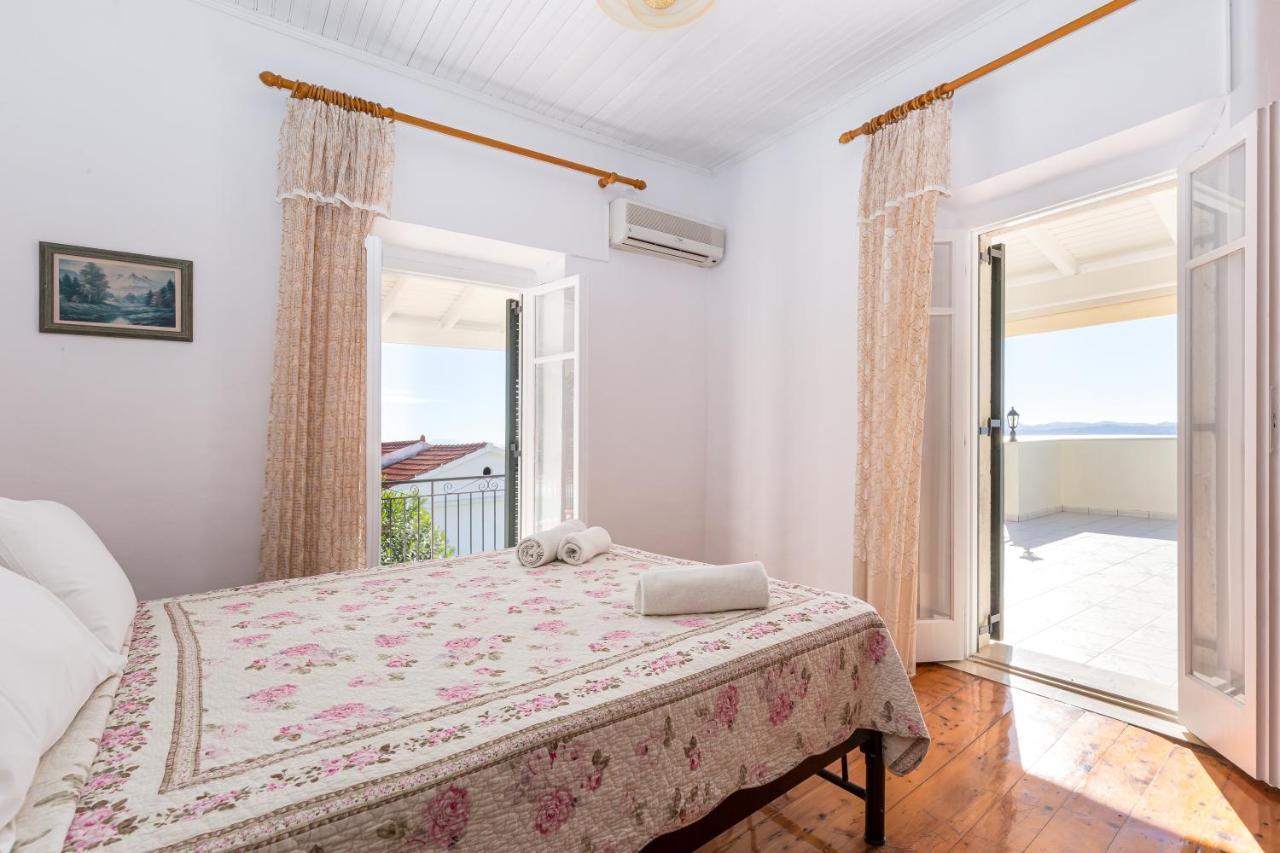 Villa Georgina Nisaki  Zewnętrze zdjęcie